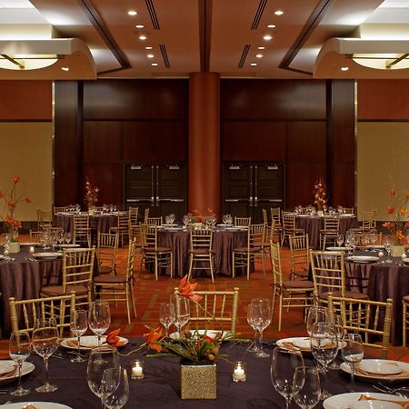 Hyatt Regency Indianapolis At State Capitol Ξενοδοχείο Εξωτερικό φωτογραφία