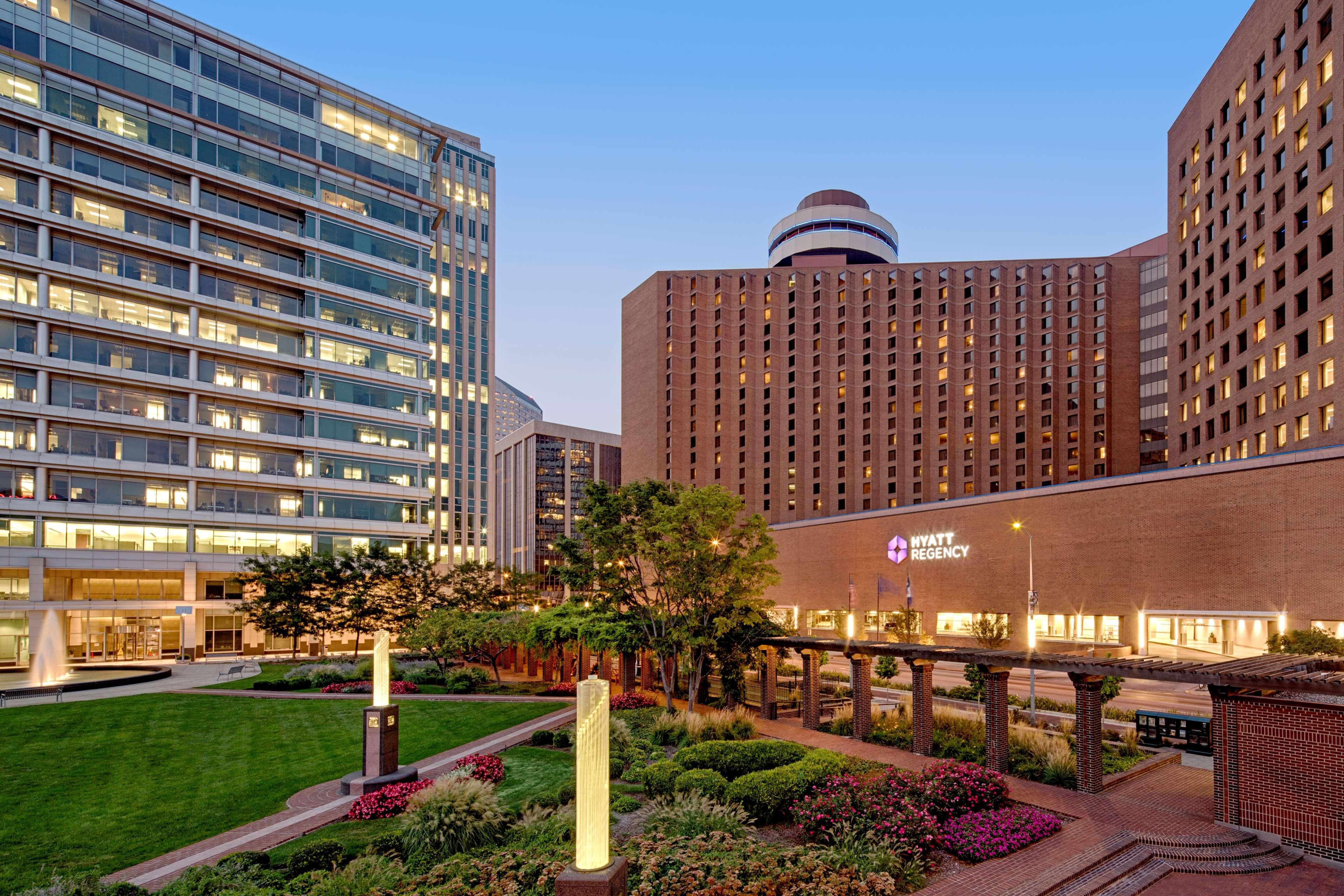 Hyatt Regency Indianapolis At State Capitol Ξενοδοχείο Εξωτερικό φωτογραφία