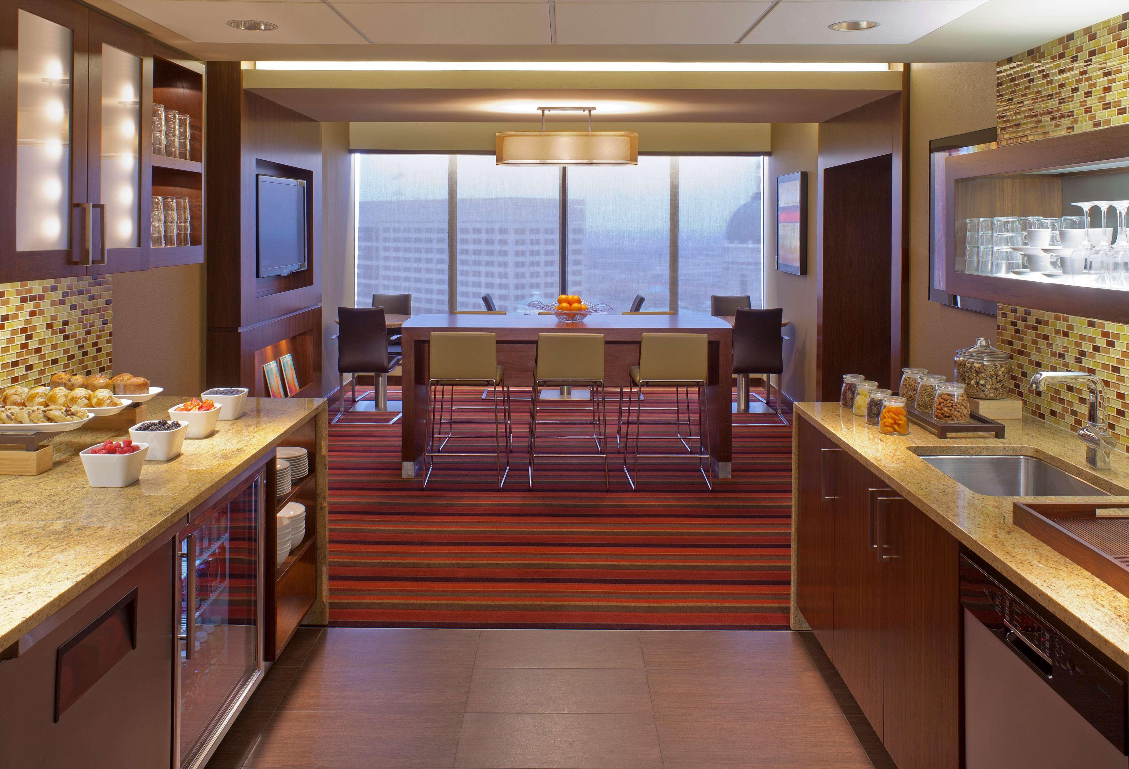 Hyatt Regency Indianapolis At State Capitol Ξενοδοχείο Εξωτερικό φωτογραφία